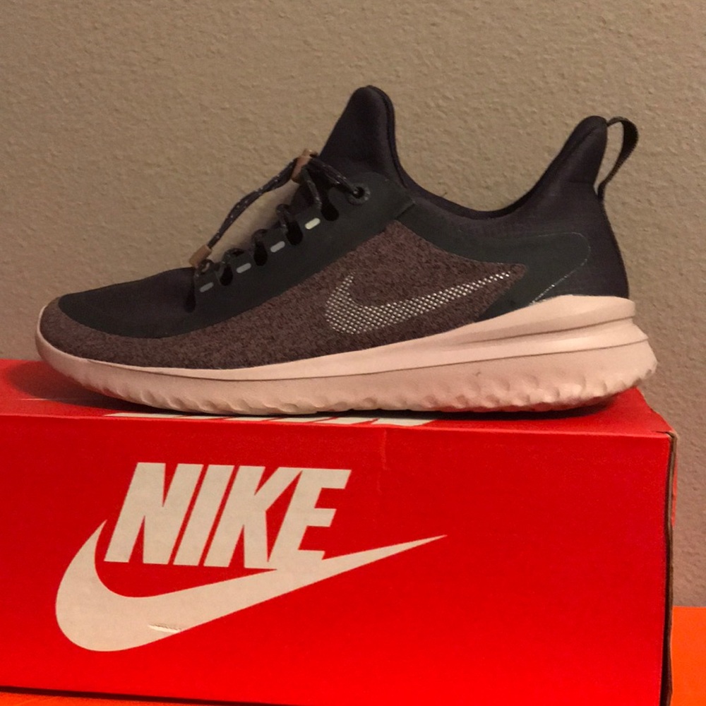 Women’s Renew Rival Utility